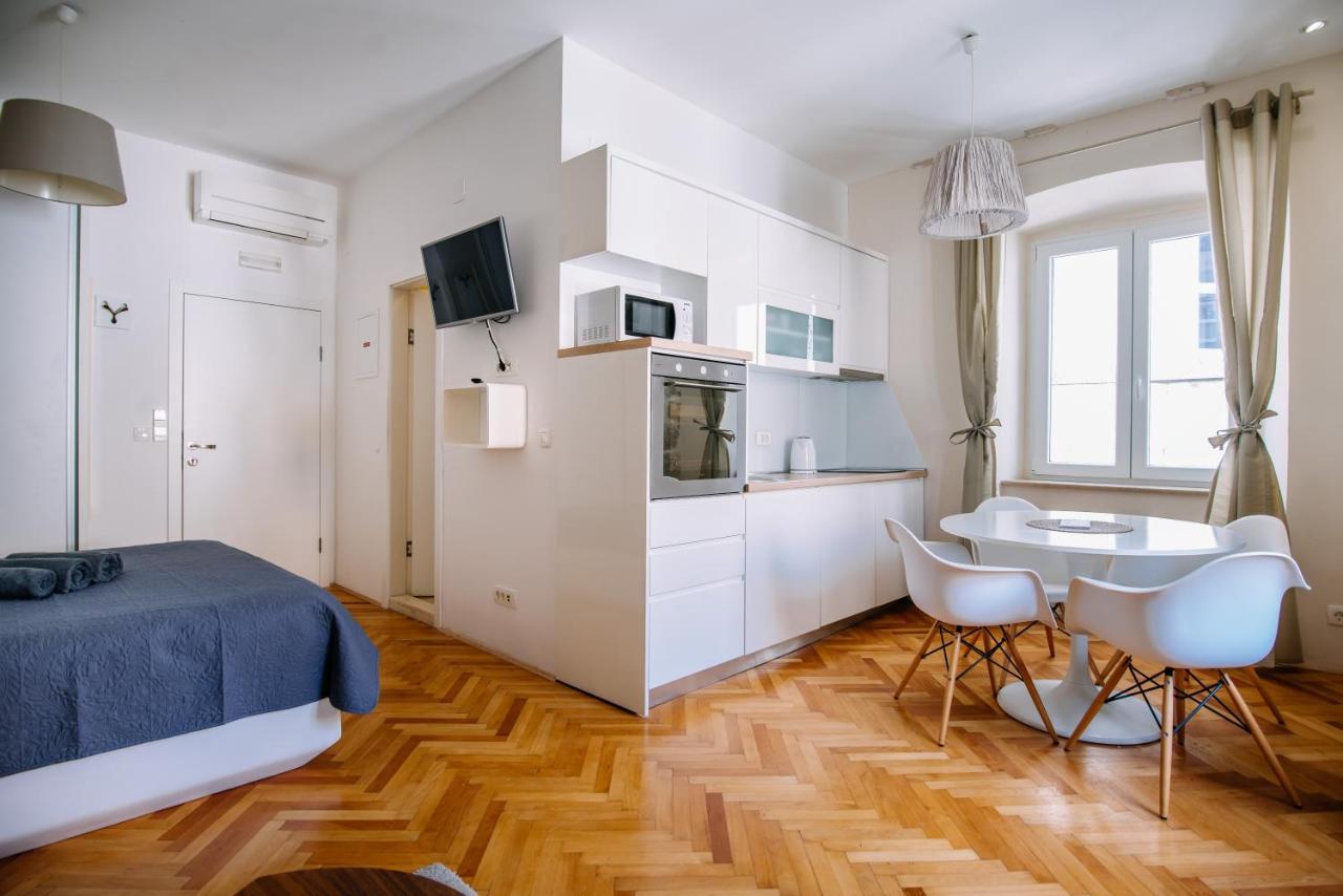 Amorozo By Duhomes Apartamento